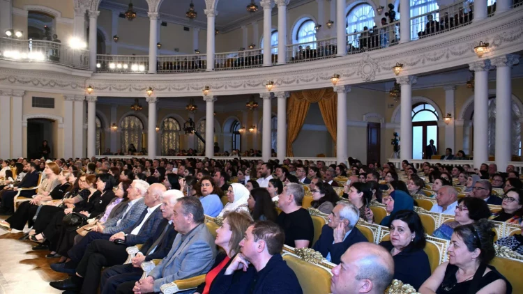 Filarmoniyada Ulu öndərin anadan olmasının 102-ci ildönümü münasibətilə konsert keçirilib - FOTO