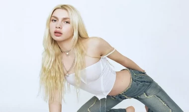 Aleyna Tilki səhnədə qorxulu anlar yaşadı - Anbaan VİDEO