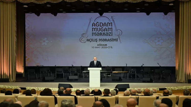 İlham Əliyev: Ulu Öndərin bütün həyatı, bütün fəaliyyəti Azərbaycan xalqına, dövlətinə həsr edilmişdir