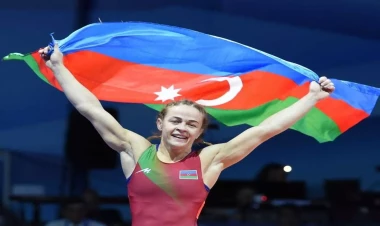 Mariya Stadnik və Messini nə birləşdirir? - FOTO