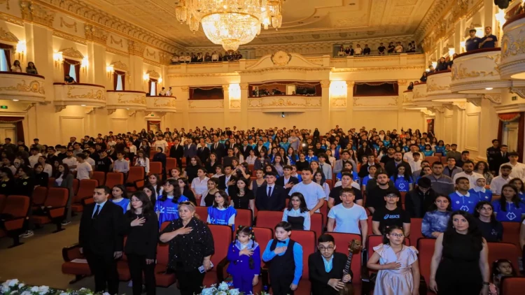 “Heydər Əliyev 102” adlı təntənəli ədəbi-bədii tədbir təşkil edilib - FOTO