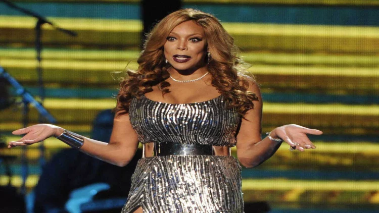 Dünyaca məşhur aparıcı bu xəstəlikdən əziyyət çəkir - FOTO