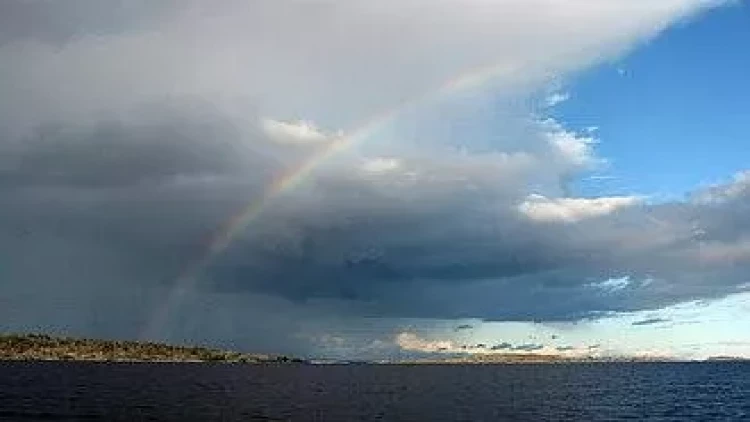 Göy qurşağını görmək üçün nə etməliyik?
