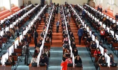 Müəllimlərin sertifikasiya imtahanının tarixi niyə açıqlanmır?