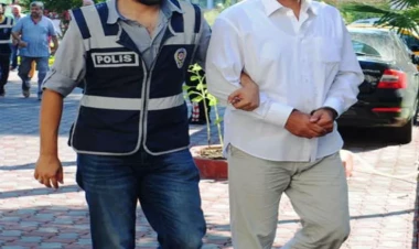 Bu azərbaycanlı Türkiyədən qovuldu - Digərinə cinayət işi açıldı - FOTO