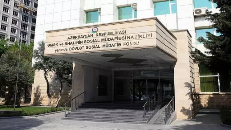 Sosial yardım adı altında dələduzluq!