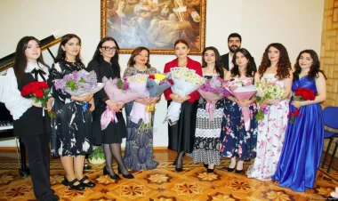 Gülnaz İsmayılovanın və onun tələbələrinin opera sənəti bayramında Azərbaycan irsi – VİDEO - FOTO