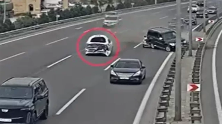 Aeroport yolunda ağır qəza - VİDEO