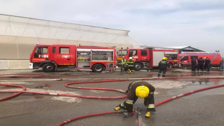 Kürdəxanıdakı yanğın söndürülüb - YENİLƏNİB - FOTOlar