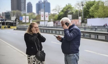 İstanbulda zəlzələdə 151 nəfər xəsarət aldı - YENİLƏNİB
