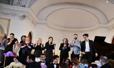 Tofiq Quliyev adına Musiqi məktəbinin və Əhməd Bakıxanov adına Uşaq Musiqi məktəbinin şagirdlərinin konserti keçirilib - FOTO