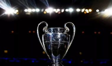 ÇL-də həftənin rəmzi komandası açıqlandı