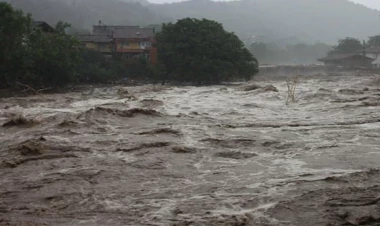 Dünənki leysandan sonra neçə nəfər yaralanıb və ölüb? - TƏBİB AÇIQLADI