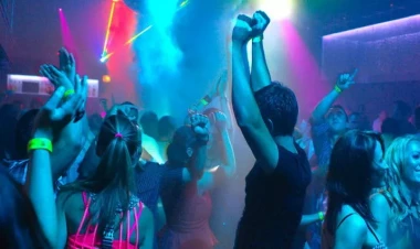 Bakıda məşhur klubunun fəaliyyəti dayandırıldı - FOTOlar