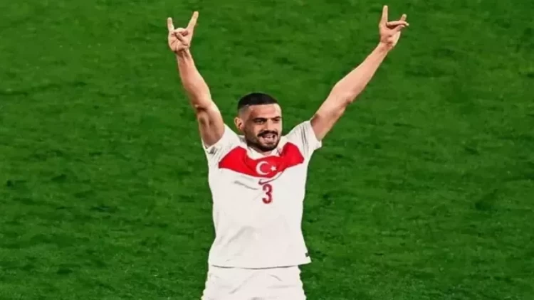 Türk futbolunda ilk - Merih Dəmiral tarix yazdı