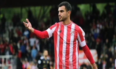 Vüsal qol ötürməsi ilə yadda qaldı, 