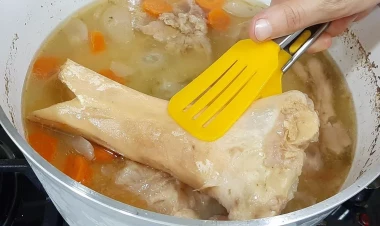 40 illik nənə resepti: Sınıq sümükləri birləşdirir