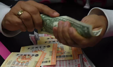 Ailə lotereya uddu - arvad 