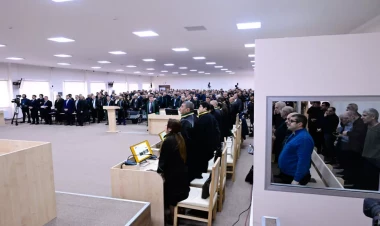 Bağanıs Ayrımda erməni hərbçilərin yandıraraq qətlə yetirdikləri 39 günlük körpə ilə bağlı videomateriallar məhkəmədə nümayiş etdirilib - FOTO