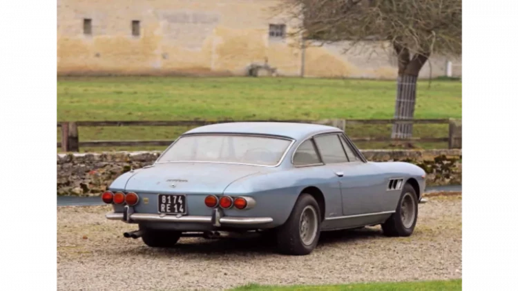 Qarajda unudulan köhnə maşın 200 min avroya SATILDI - FOTOlar