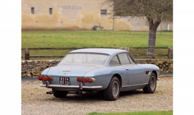 Qarajda unudulan köhnə maşın 200 min avroya SATILDI - FOTOlar