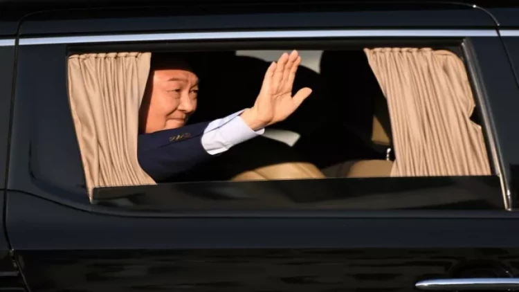 İqamətgahı belə tərk etdi: 