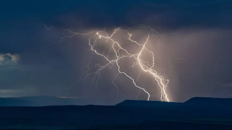 Pis hava 50 nəfərin ölümünə səbəb oldu
