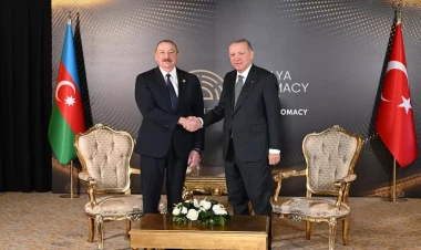 İlham Əliyevin Rəcəb Tayyib Ərdoğan ilə görüşü keçirilib - VİDEO - FOTO