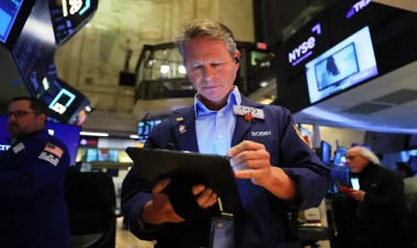 ABŞ fond bazarları Trampın tarif qərarından sonra dirçəldi - lakin narahatlıq davam edir