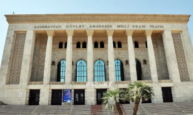 Milli Dram Teatrı: Aktyorlar arasında olan fakt iclasdan kənar baş verib - YENİLƏNİB