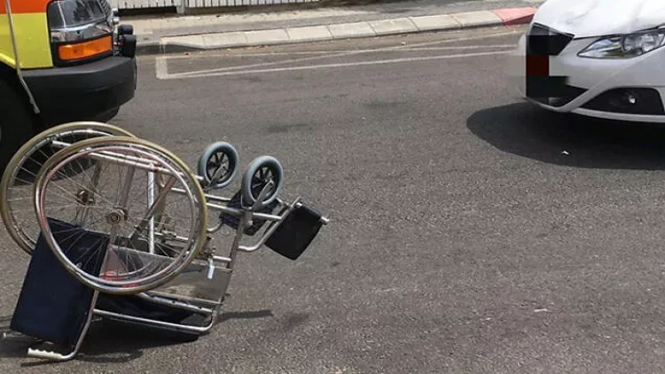 BƏDBƏXT HADİSƏ - Əlil arabasında olan qardaşı qızının üstündən keçdi