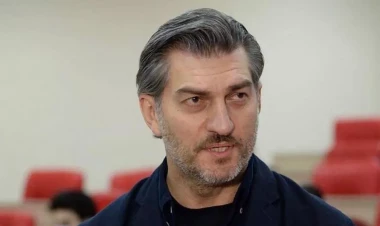 Gürcü diplomatiyası: neytral qalmaq, yoxsa gərəkli olmaq?