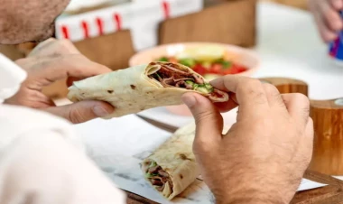 Türkiyədə 648 nəfər şaurmadan zəhərləndi