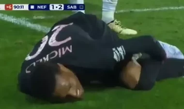 “Neftçi” - “Sabah” matçında məşqçini özündən çıxaran epizod - VİDEO