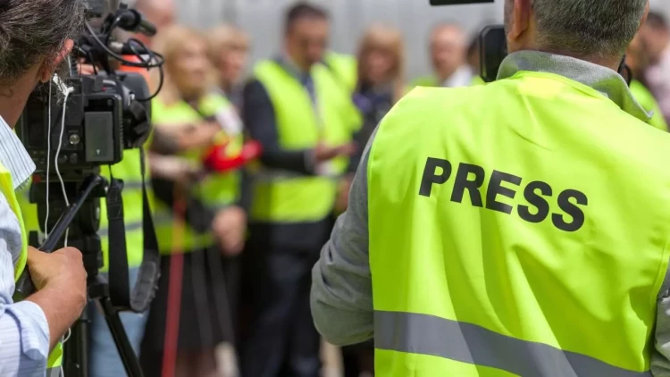 Jurnalistlər də sertifikasiya imtahanı versinlər! - TƏKLİF