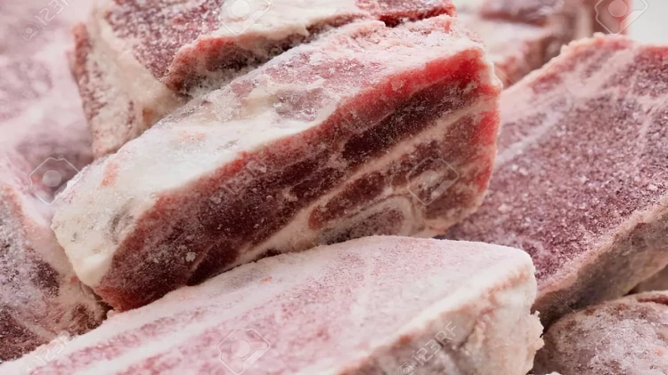 Azərbaycana idxal olunan bir sıra ət məhsullarında uyğunsuzluq aşkarlandı