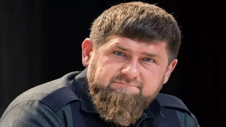 Kadırov 17 yaşlı oğluna yüksək vəzifə verdi - FOTO