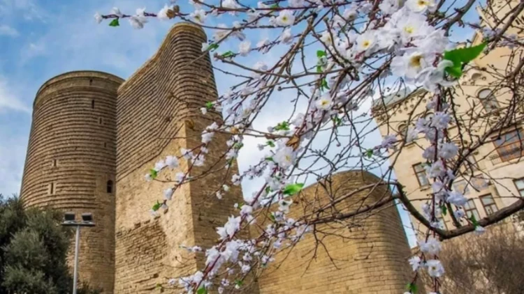 Aprel ayında Bakıda hava 30 dərəcəyədək isti olacaq