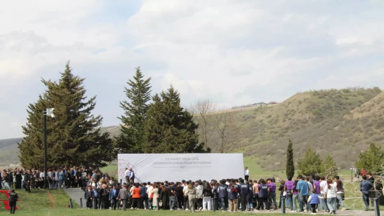 Quba Soyqırımı Memorial Kompleksi ziyarət edilir