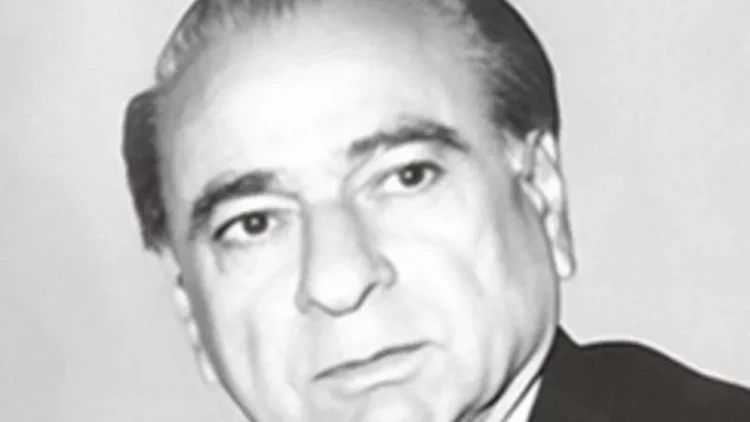 On altı il nazir işlədi, 