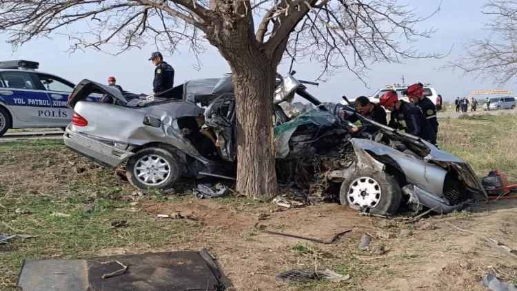 Ağır qəzada ölən sürücü tələbə imiş - FOTO