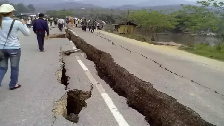 7,7 bal gücündə zəlzələ oldu - Əhali təşviş içində - VİDEO
