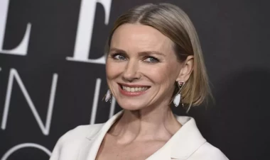 Məşhur aktrisanın oğlu tədbirə ətəkdə gəldi - FOTO