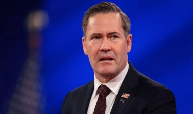 O mesajlardan sonra istefa verə bilər