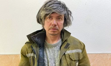 İsinmək üçün maşın oğurladı