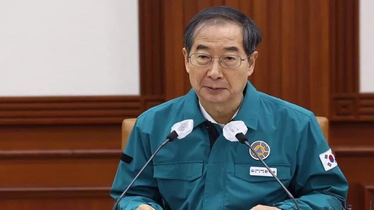 Konstitusiya Məhkəməsi baş naziri vəzifəsində saxladı