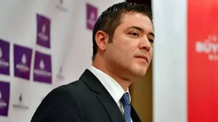 İmamoğlunun ən yaxın adamının bank hesablarına həbs qoyuldu