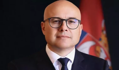 Serbiyanın Baş naziri Rusiyadan kömək istədi