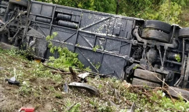 Ermənistanda avtobusu qəzası - 18 nəfər xəsarət alıb