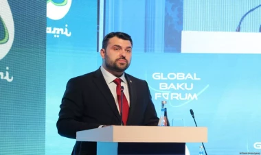 Qlobal Bakı Forumunda “Yeni dünya düzənində orta güclər” mövzusunda panel iclası keçirilir - FOTOlar